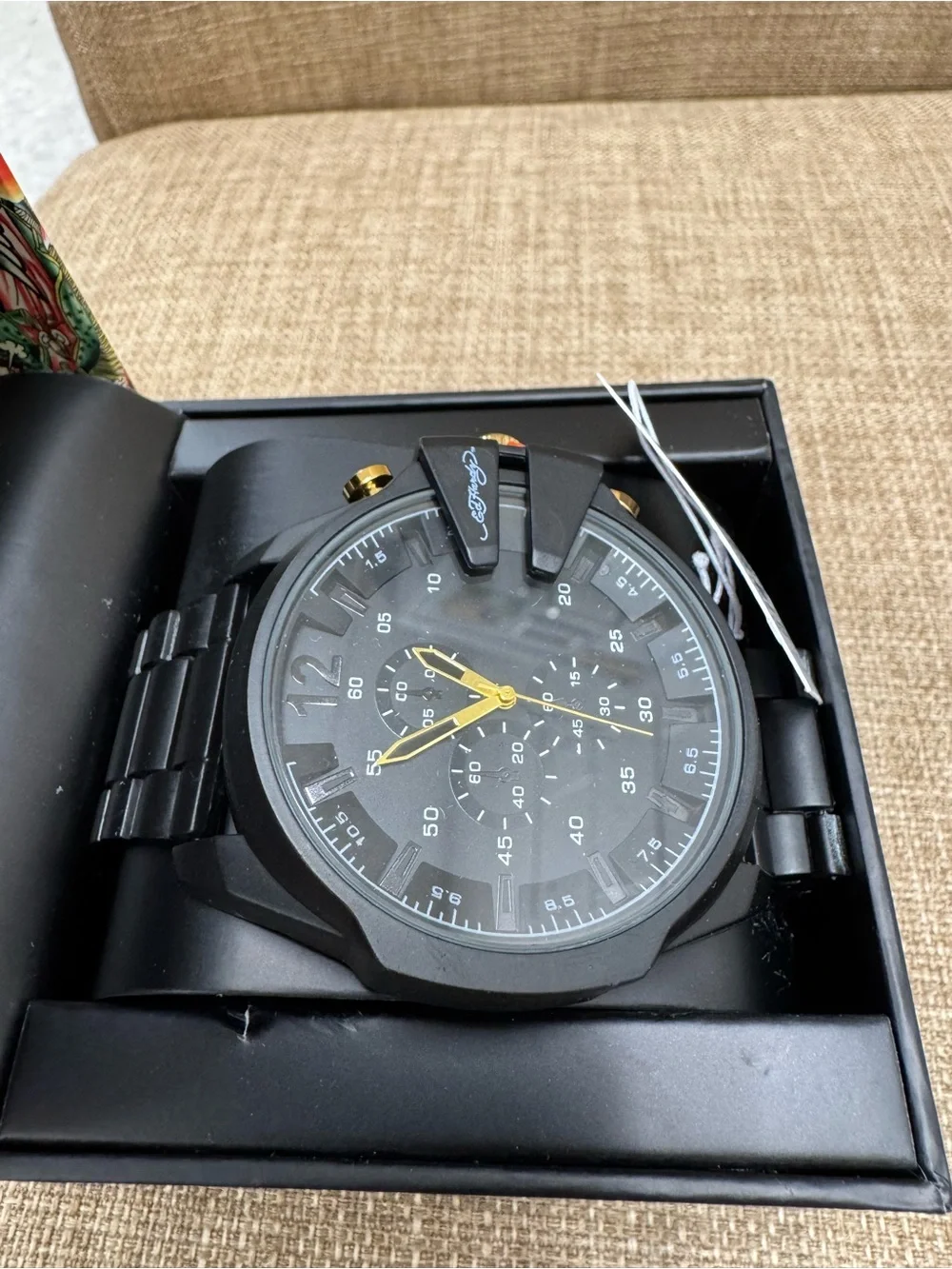 Ed Hardy Men’s Quartz Chronograph Watch Black Dial Black Metal Bracelet Box